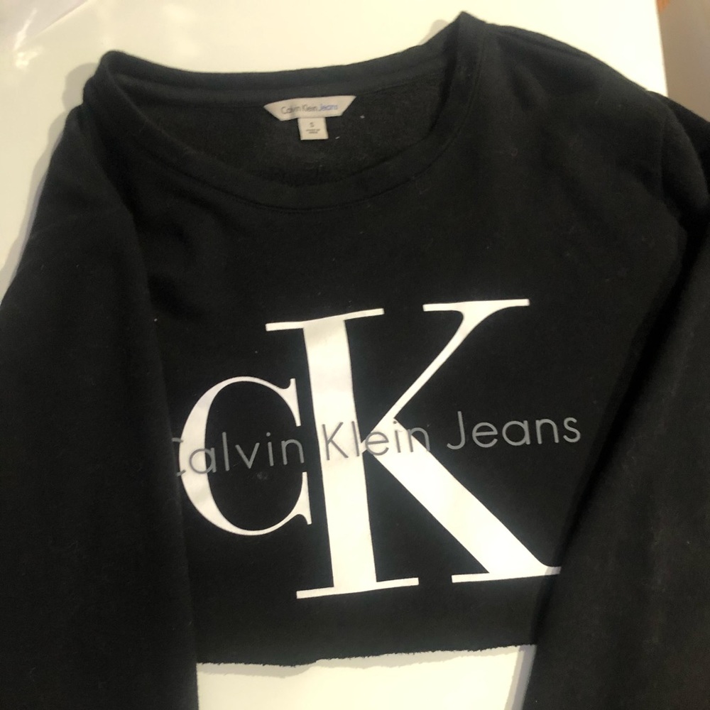 Calvin klein cropped sweater